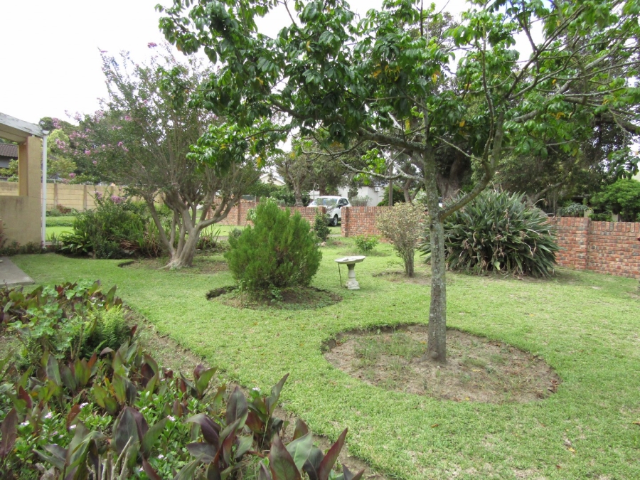 3 Bedroom Property for Sale in Humansdorp Eastern Cape
